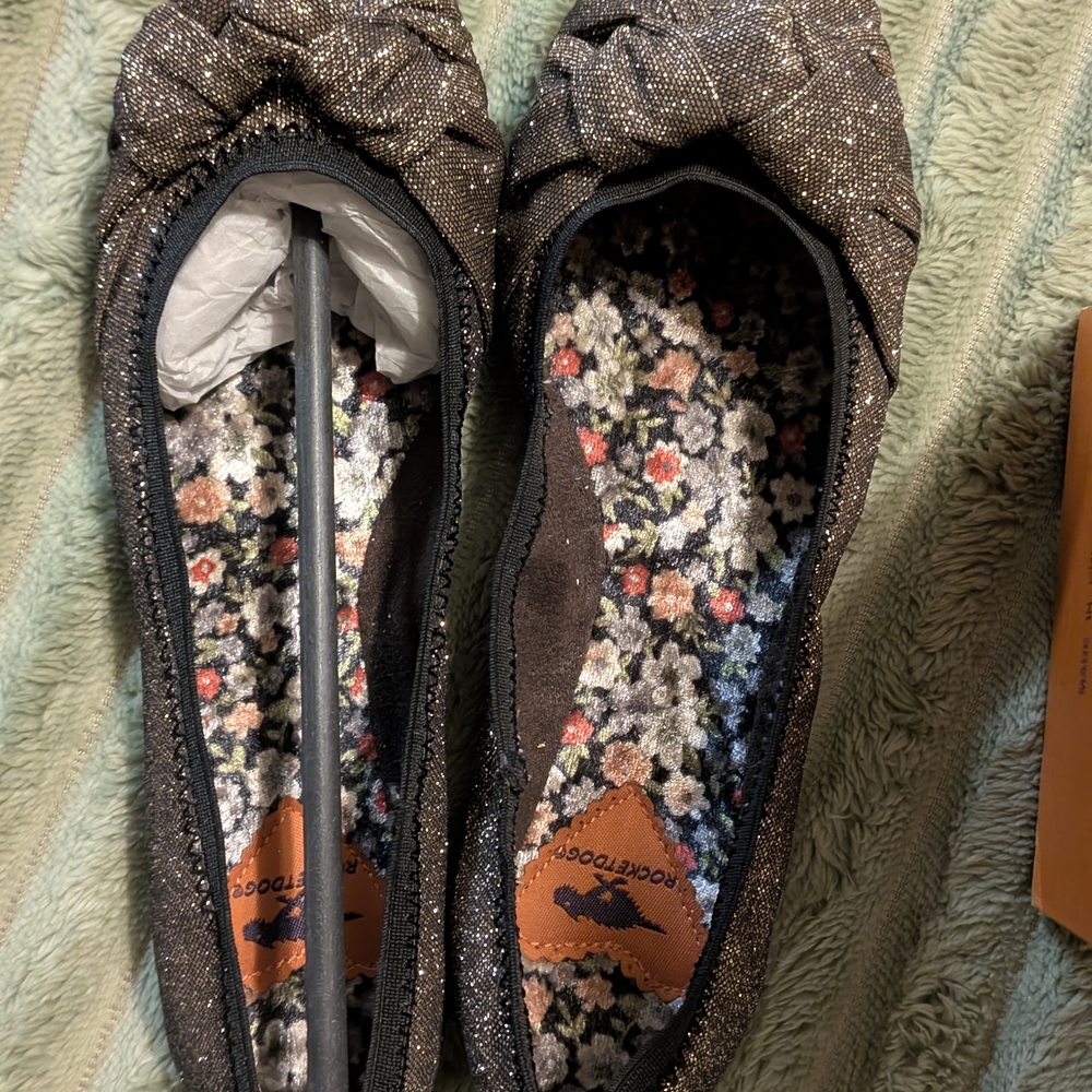 Rocket Dog Women's Black Glitter Flats